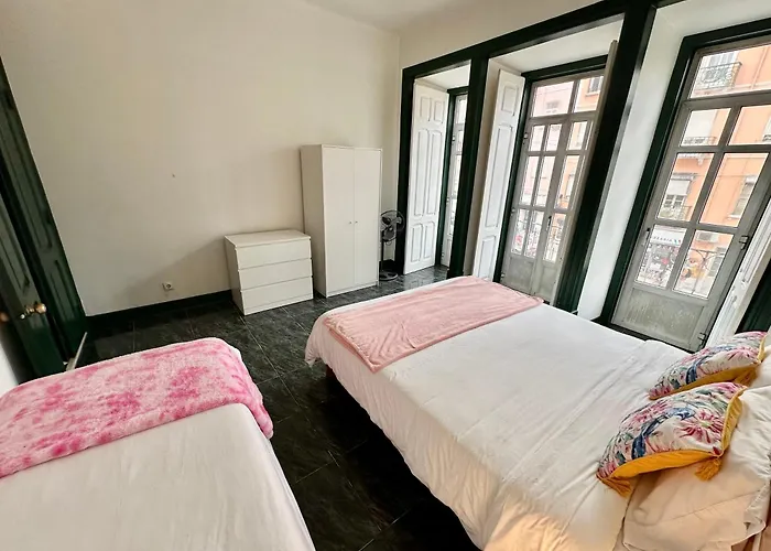 1 Familiar * Lisbona